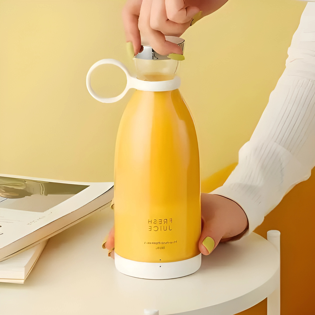 Portable Mini Juicer Blender™ | Fresh Juice On the Go!